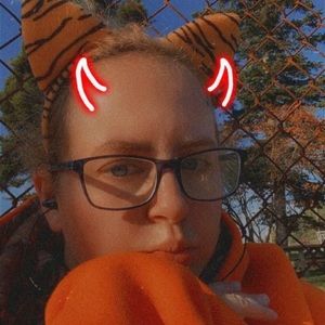 Meet your Posher, Sabrina